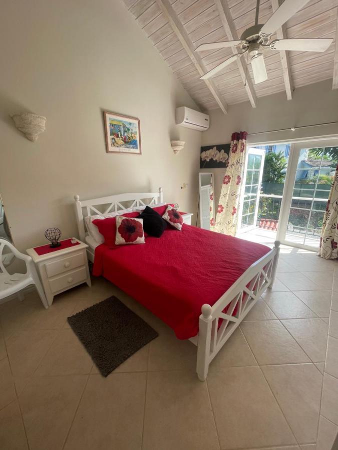 Nanpa, Luxury Family Three Bed Villa, St James West Coast, Private Pool Saint James Kültér fotó